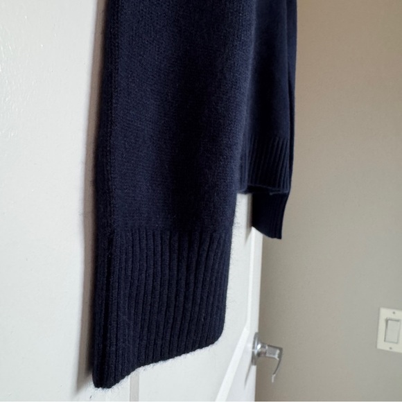 NWT! QUINCE Mongolian Cashmere Oversized Crewneck Sweater True Navy Size Medium - Picture 5 of 15